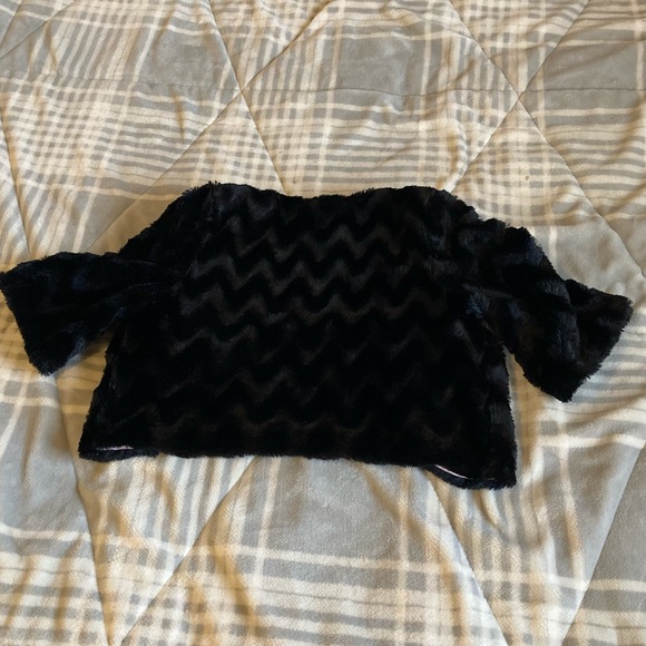 Design lab pink and black small shawl coverup - Picture 2 of 3